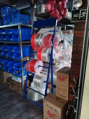 50kg/scaffale di esposizione della bobina di cavo di Tires dell'acciaio 4 degli espositori vendita al dettaglio di strato